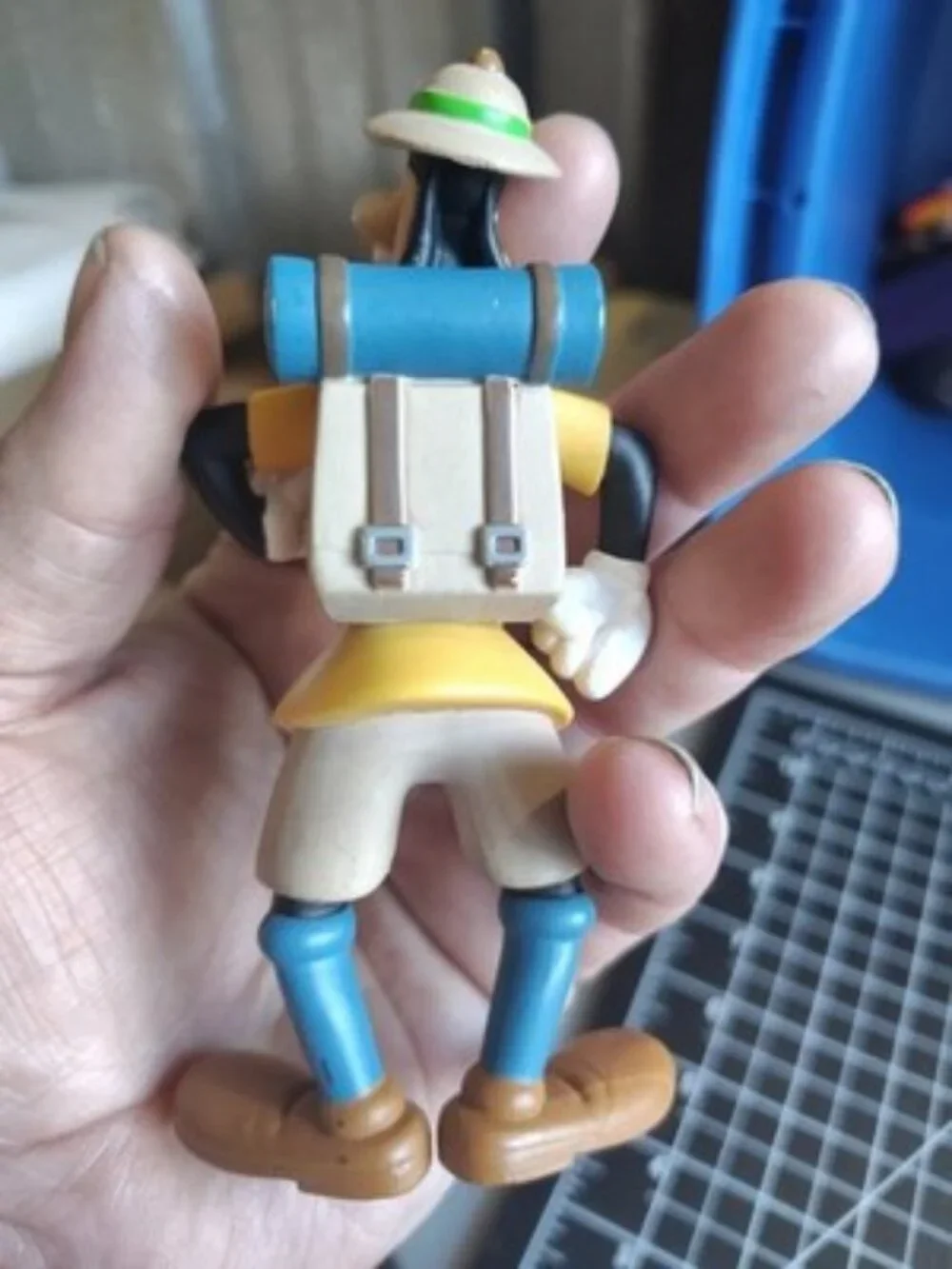 Disney Goofy Vinyl Figure Camping Goofy Toy